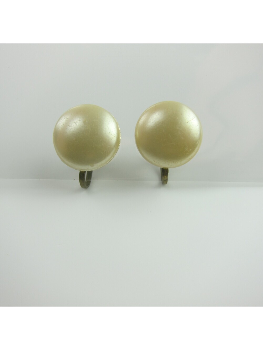 Vintage Round Faux Pearl Screw Back Earrings Mid Century Retro Estate Jewelry